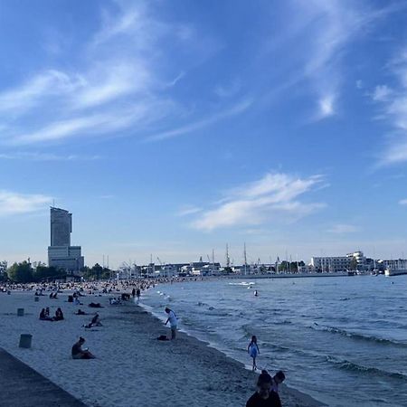 Apartament Meduza Prostywynajem Pola グディニャ エクステリア 写真