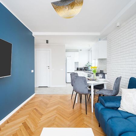 Apartament Meduza Prostywynajem Pola グディニャ エクステリア 写真